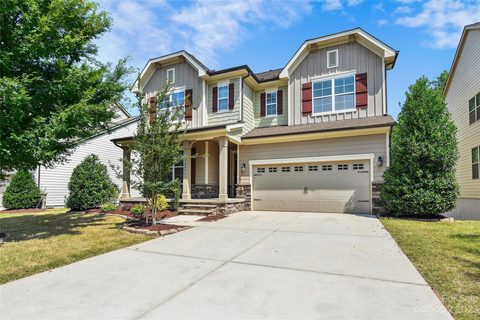 15404 Oleander Drive