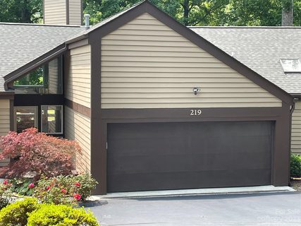 219 Winding Meadows Drive