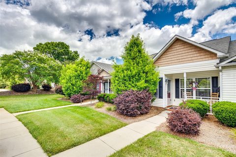 705 Dalebrook Lane sold townhome in Meadow Creek, Rock Hill, SC