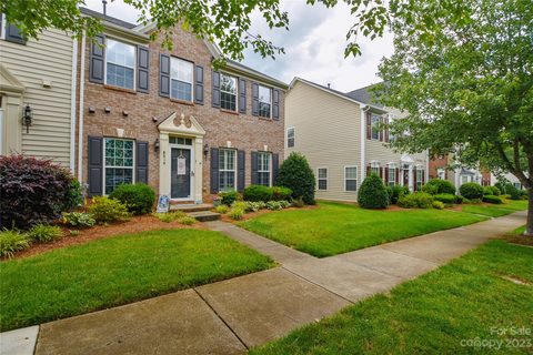 8215 Bridgegate Drive