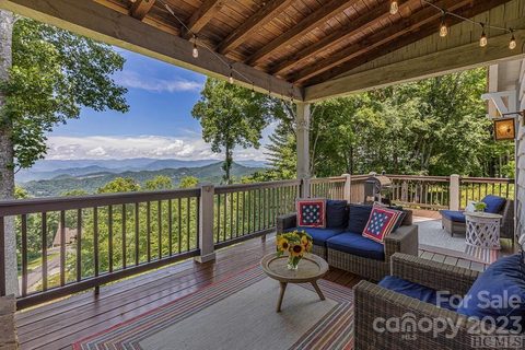 44 Milkweed Trail sold home in Pilots Knob, Glenville, NC