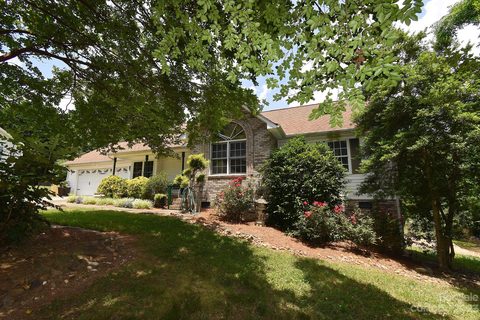 2454 Old Pond Drive sold home in Stoney Creek Acres, Lincolnton, NC