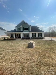 6844 Forney Hill Road sold home in Creek Run, Denver, NC
