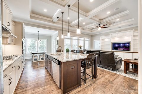 5284 Admirals Landing