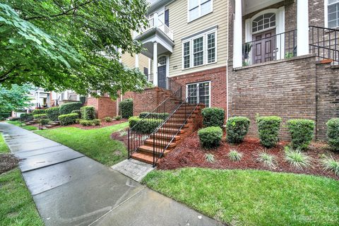 917 Lyndley Drive