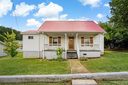 70 4th Street sold home in Marion, SC