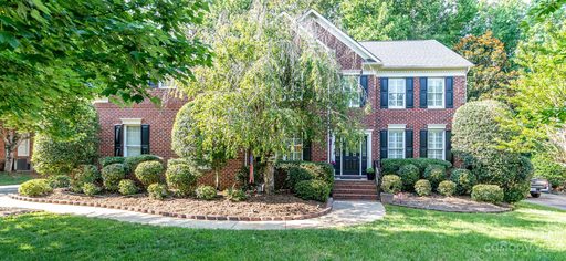 1617 Cape Fear Court sold home in Providence Manor, Matthews, NC