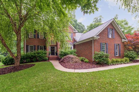 Previously sold for $750,000
