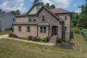 131 S San Agustin Drive sold home in Mooresville, SC