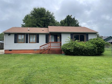 1008 Academy Circle sold home in College Park, Dallas, NC
