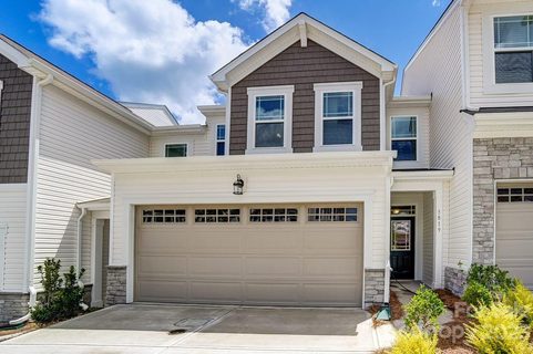 4769 Darcey Way 84 Claymore