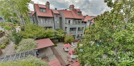 9037 J M Keynes Drive sold condo in Lakeshore Village, Charlotte, NC