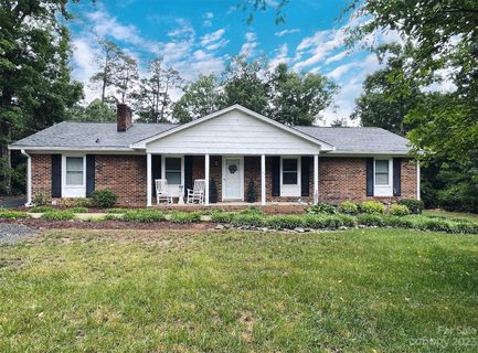 1247 Springhaven Circle sold home in North Springhaven, Albemarle, NC