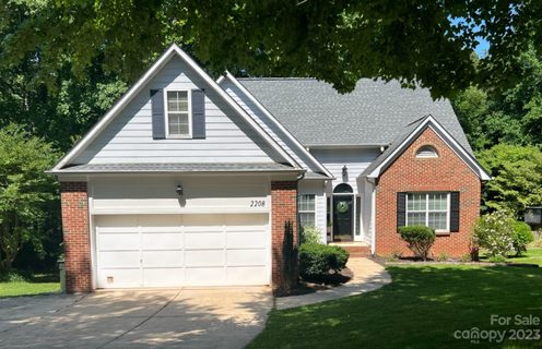 2208 Tanfield Drive