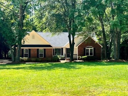 811 Old Cedar Circle sold home in The Timbers, York, SC