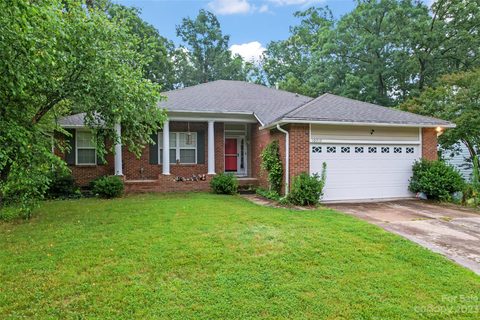 10712 Appleberry Lane