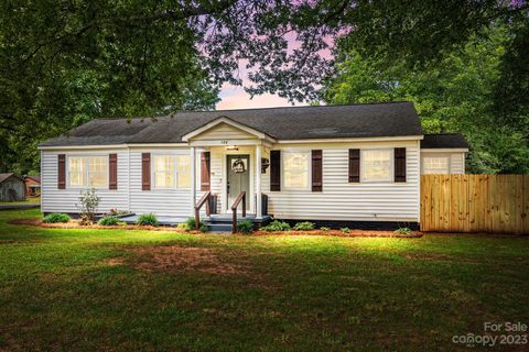 786 Chalice Street sold home in Oakdale Park, Concord, NC