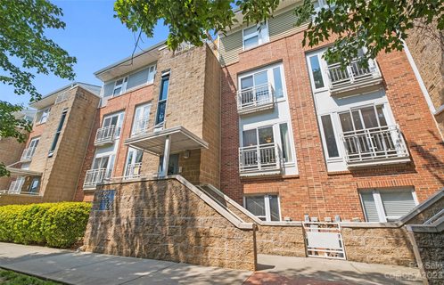 3913 Picasso Court