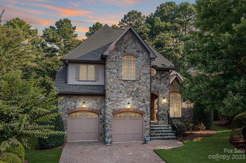 Previously sold for $1,040,000