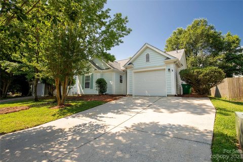9822 Stephen Thompson Lane