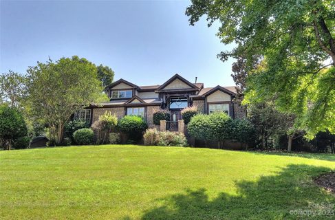 9219 Hunting Court sold home in Coachman Ridge, Matthews, NC
