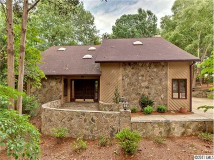 Previously sold for $370,500