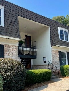 Previously sold for $251,500