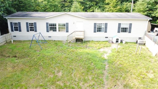 140 Ladybug Lane sold home in Dusty Meadows, Penrose, NC