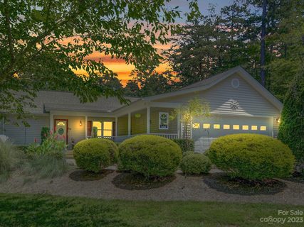 571 Newport Drive 588&589