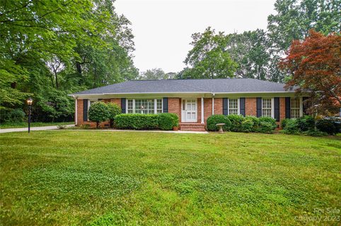 324 Chadmore Drive sold home in Olde Heritage, Charlotte, NC