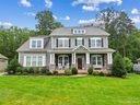 3024 Chalet Lane sold home in Matthews, SC