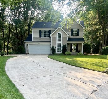 6201 Summerlin Place sold home in Olde Colony, Charlotte, NC