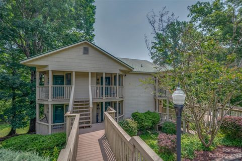 160 Whitney Boulevard