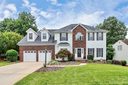 1819 Cloudburst Drive sold home in Matthews, SC