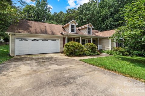 1179 Morrocroft Trail sold home in South Pines, Gastonia, NC
