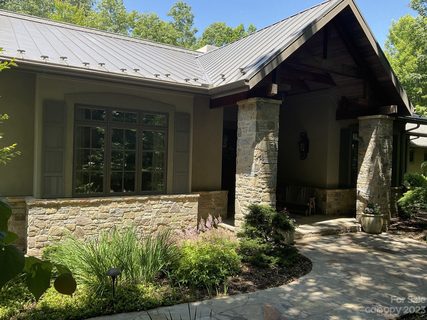 304 Piney Knoll Lane