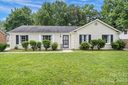 6717 Woodfield Drive sold home in Charlotte, SC