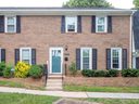 8072 Knights Bridge Road sold home in Charlotte, SC