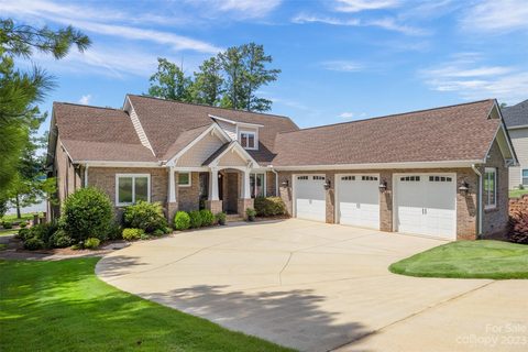10285 Lakeshore Drive