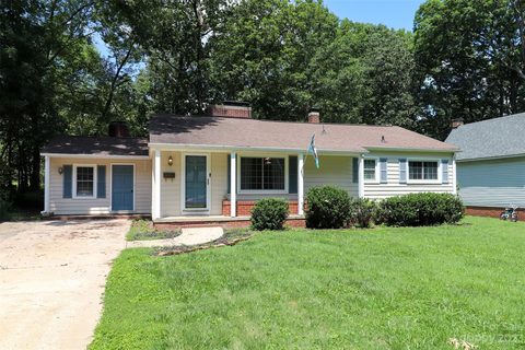 635 8th Street