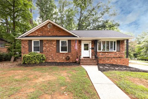 6947 Woodstock Drive