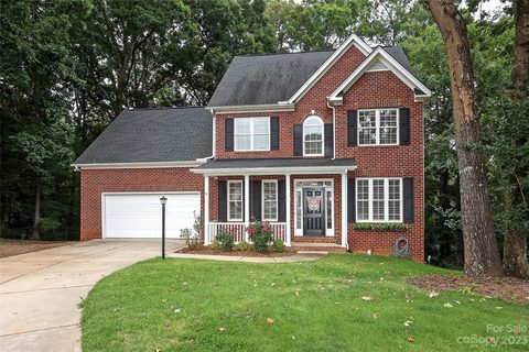 1207 Hastings Court sold home in Royal Oaks, Rock Hill, SC
