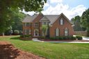 6400 Hollow Oak Drive sold home in Mint Hill, SC