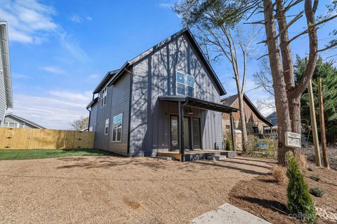 15 Boyd Avenue