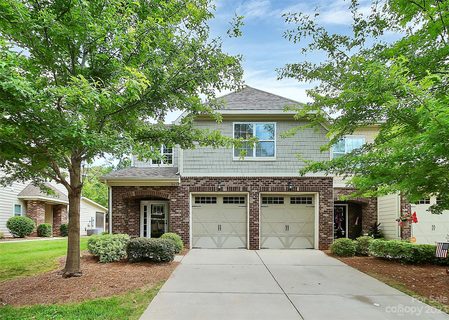 8458 Loxton Circle
