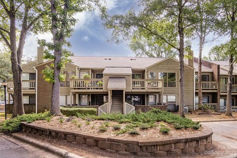 1604 Sharon Road 28
