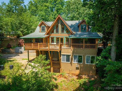 288 Glen Echo Circle sold home in Glen Echo, Saluda, NC