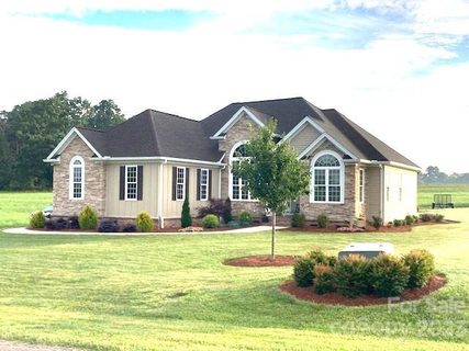 106 Vintage Woods Court sold home in Vintage Woods, Shelby, NC