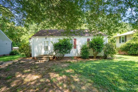 709 Evelyn Avenue