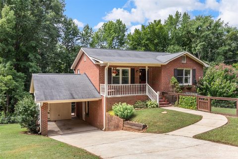 843 Gist Road